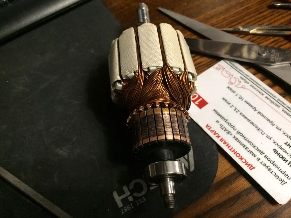 Намотка якоря на 12 пазов 24 ламели. Перематываем ротор. Перемотка коллекторного ротора. Перемотка моторчика 12в. Микроэлектродвигатель постоянного тока 12 вольт.