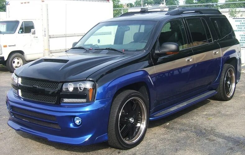 OKC Thunder Center Daniel Orton's Chevy tahoe, Chevrolet tahoe, Custom chevy tru