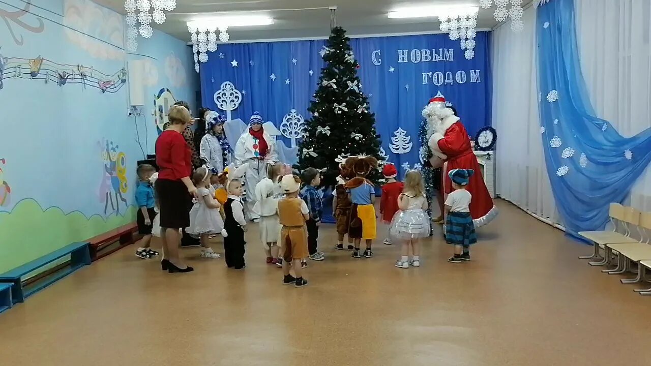 День снеговика в младшей группе. День снеговика в детском саду младшая группа. Детский сад солнышко Глинищево. Собрание декабрь младшая группа