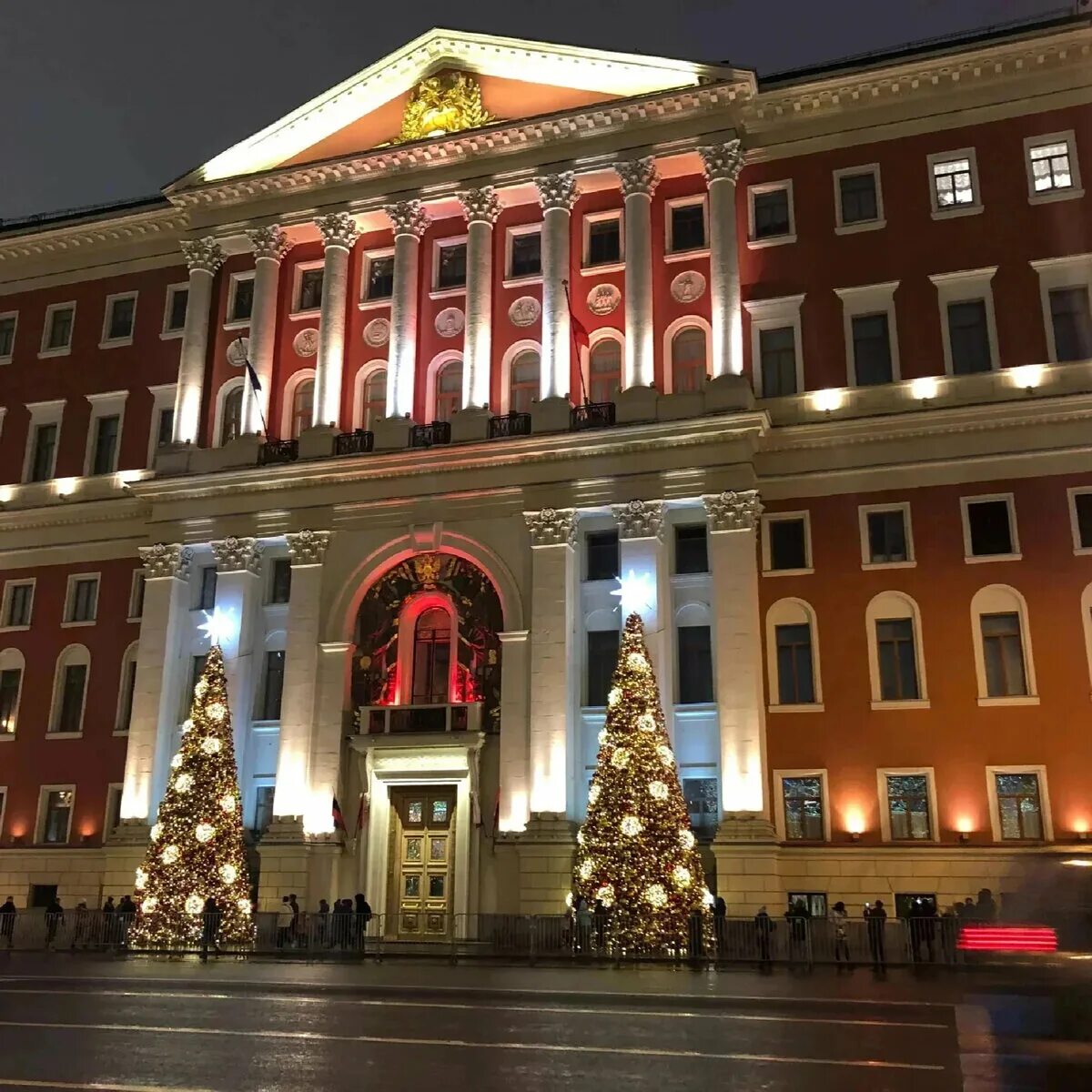 Здание правительства Москвы. Здание парламента в Москве. Москва правительство Москвы. Правительство Москвы, Москва, Тверская улица, 13. Government moscow rus что это