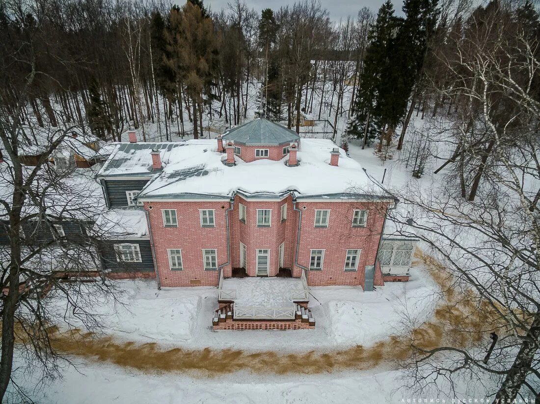 Муранова усадьба тютчева. Усадьба Мураново. Усадьба Тютчева в Мураново. Усадьба Баратынского Мураново. Дом музей Баратынского Мураново.