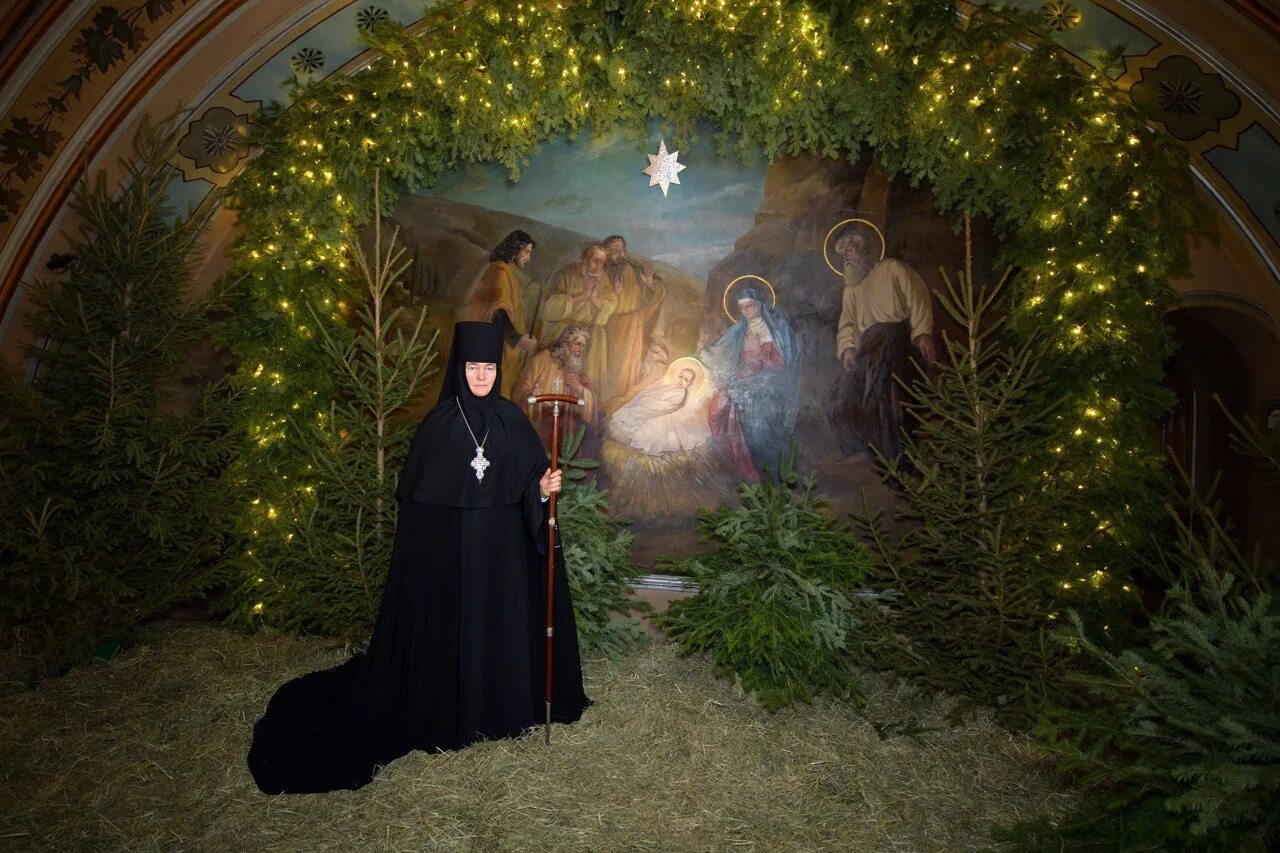 у монастыря новый афон официальный сайт. когда празднуют рождество на афоне. рождество христово на горе афон. ставроникитский монастырь. праздник рождеством 6 на 7 январь.