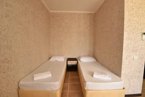 Отель замок пересыпь