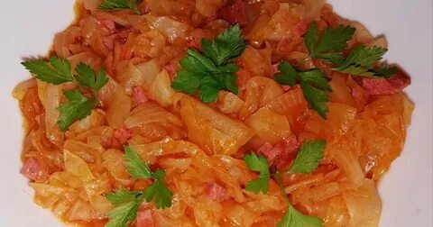 Капуста с морковью в собственном соку