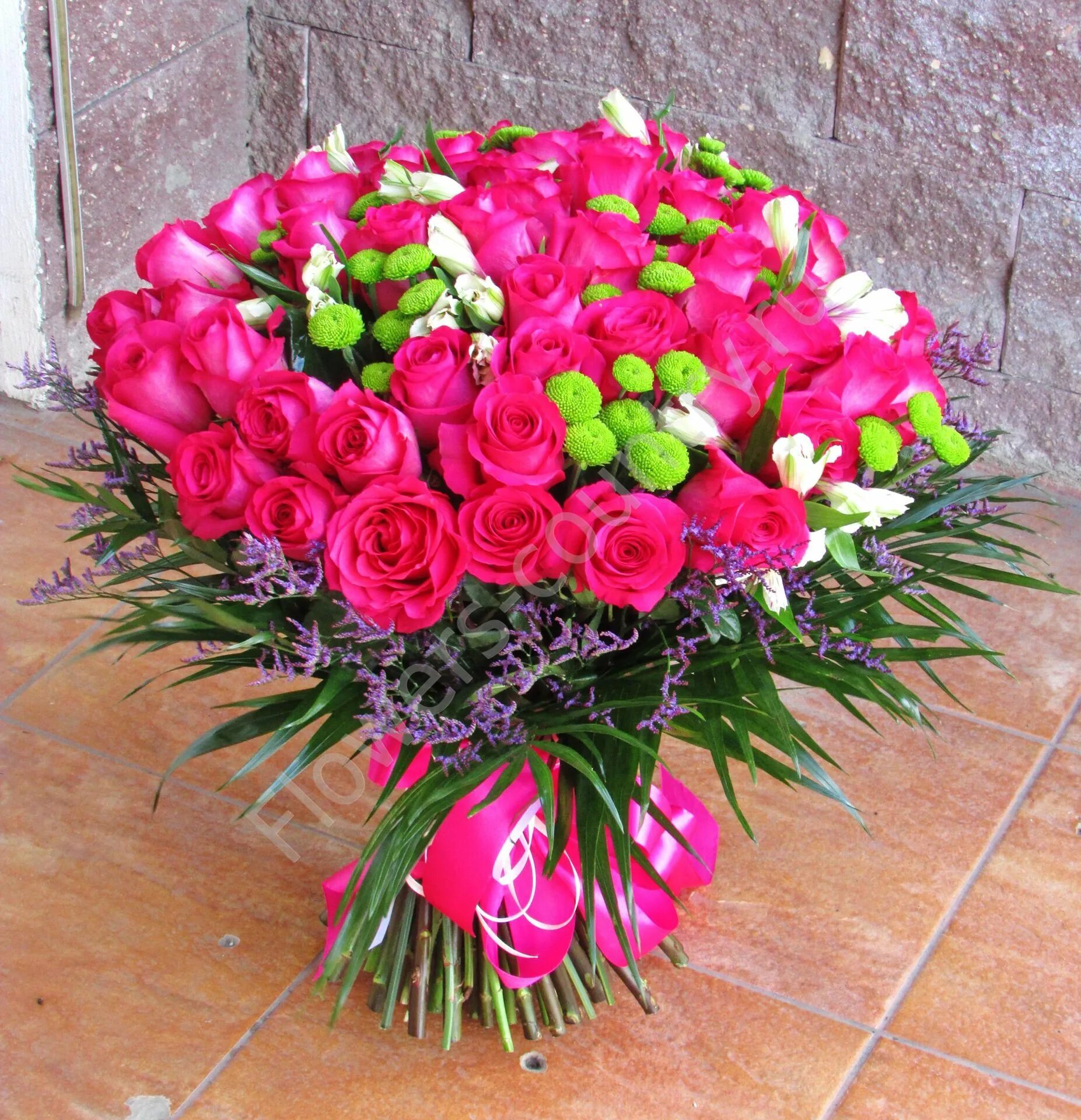 фото красивых букетов живых. букет шикарный. дизайнерские букеты композиции. букет цветов. фото красивых букетов живых.