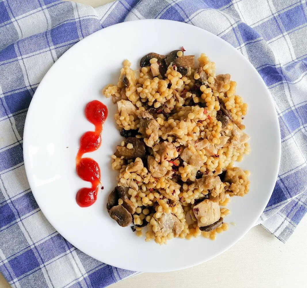 Птитим с шампиньонами. Pearl couscous. Птирим паств. Птитим с шампиньонами. Птитим с шампиньонами.