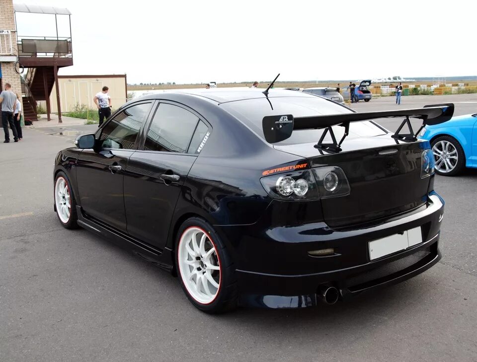 Mazda 3 bk tuning. Обвесы мазда. Обвесы мазда. Mazda 6 2005 обвес. Мазда 6 2006 обвес.