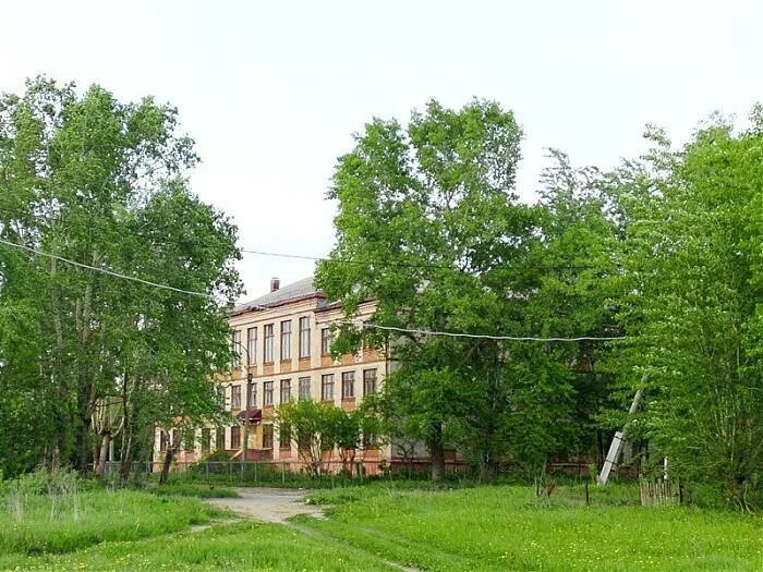 Пустой класс карантин. Школы в сыктывкаре закрывают на карантин. Школа мбоу сош 1 новосибирск. Закрыта школа 26. Закрыта школа 26.