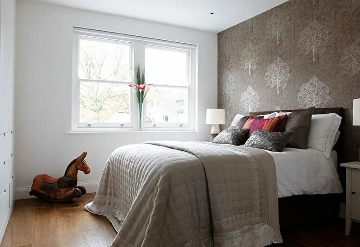 Lovely 37 square meters in Sweden - IDEAS & HOMES Petite chambre à coucher, Mais