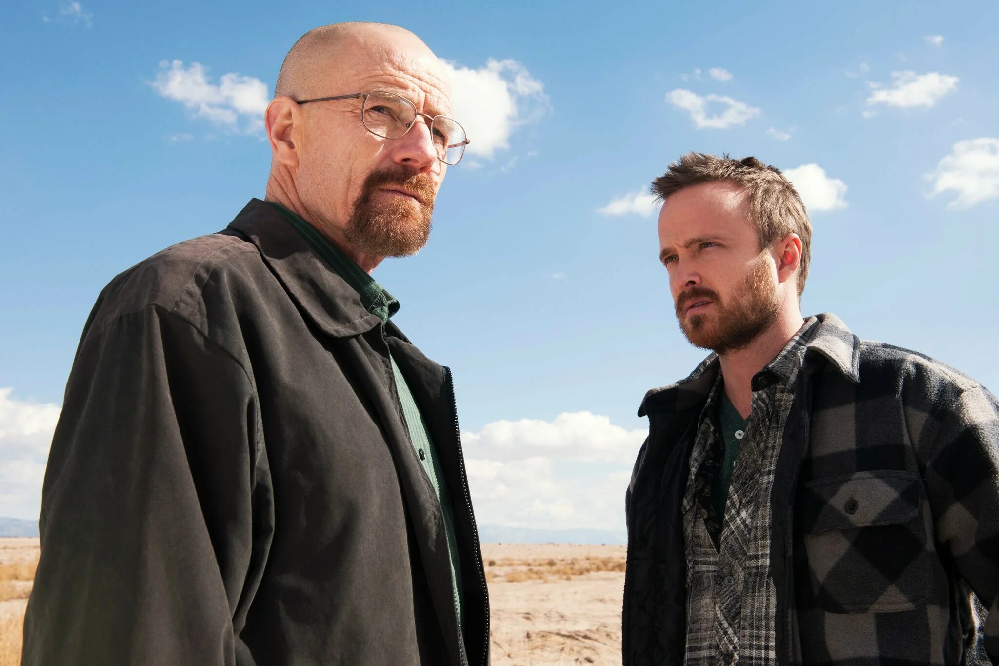 Во все тяжкие русско английские субтитры. Уолтер Уайт и Джесси Пинкман. Breaking Bad Уолтер Уайт и Джесси. Брайан Крэнстон Breaking Bad.