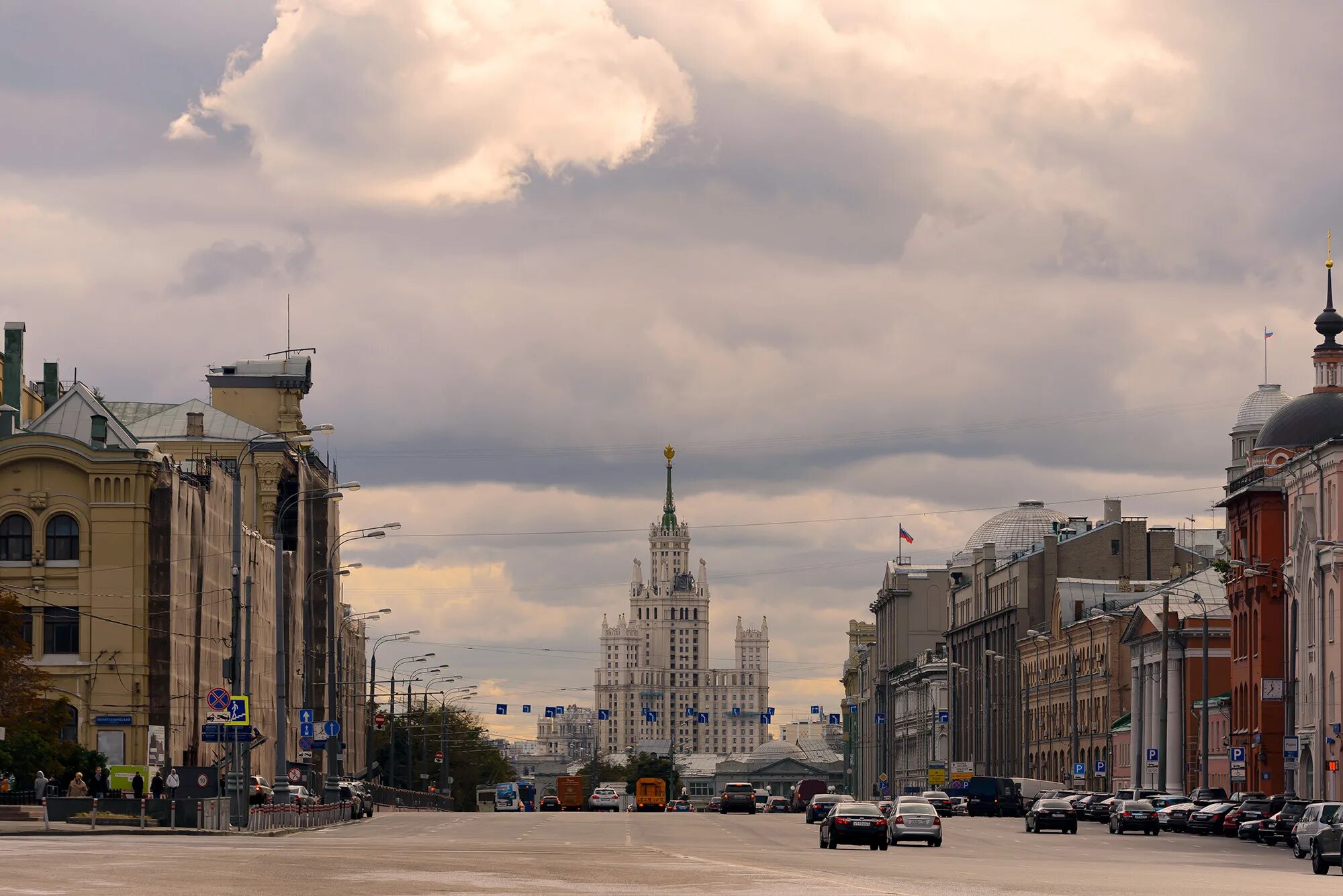 Лубянка. Лубянская площадь вид сверху. Лубянская площадь вид сверху. Районы москвы лубянка. Питер лубянка.