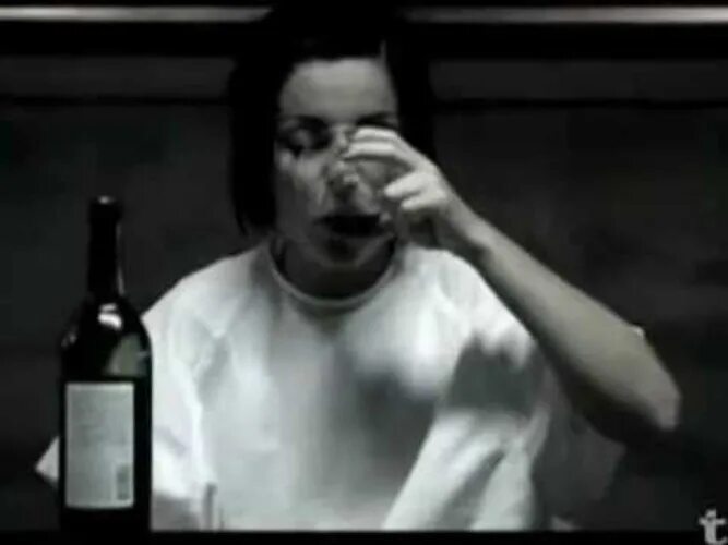 Лена катина тату белый плащик. U. T. T. Песни тату белый плащик.