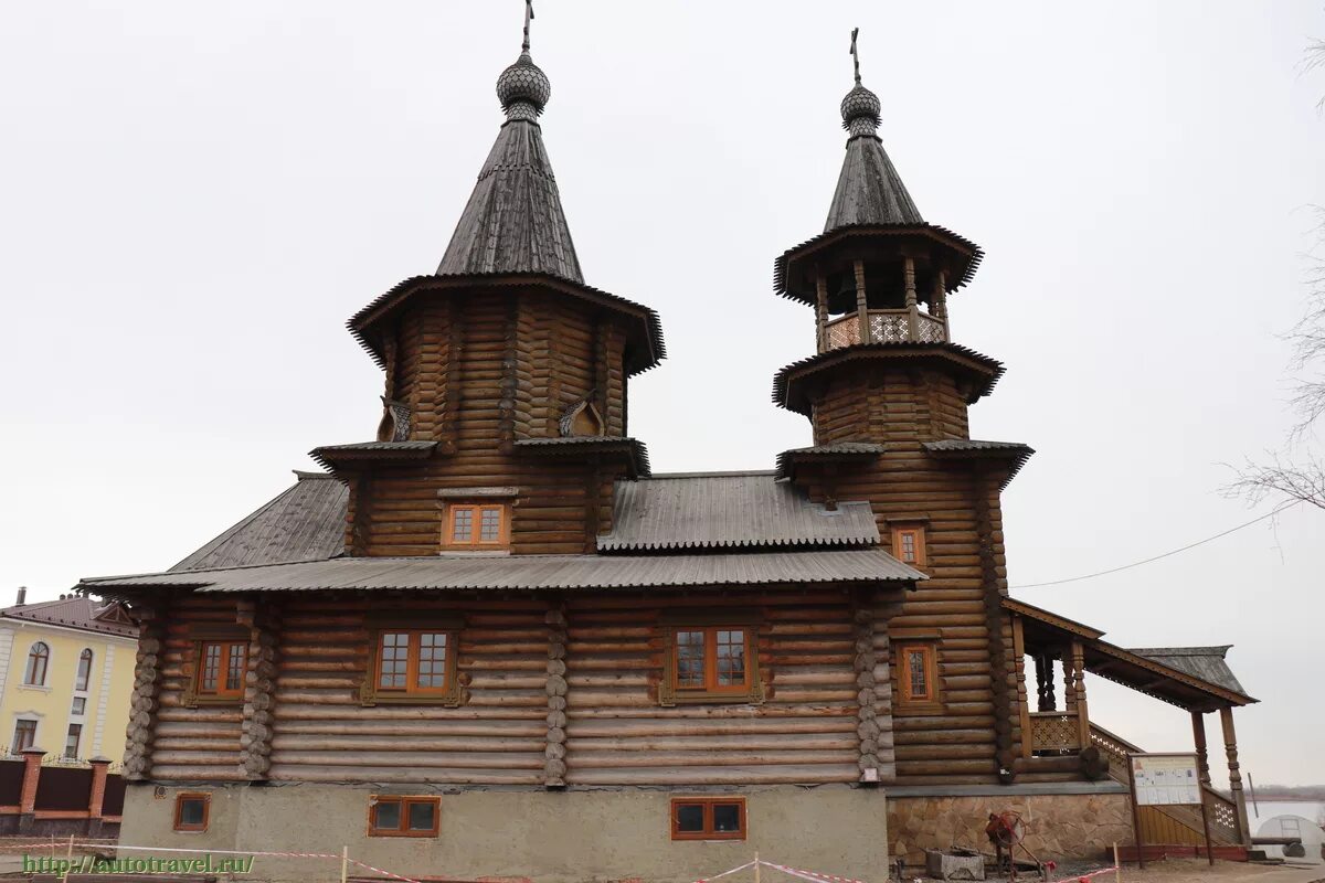 Архангельск окрестности. Церковь на Никитова в Архангельске. Подворье Веркольского монастыря Карпогоры.