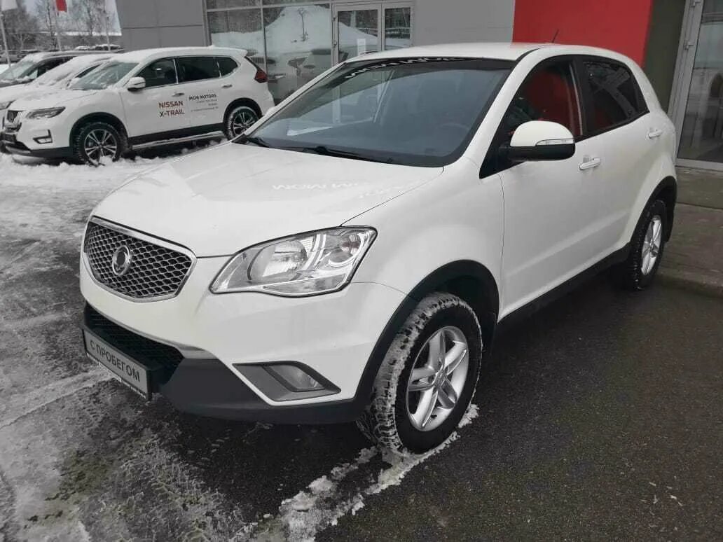 Ssangyong actyon годы выпуска. Ssangyong actyon 2013. белый ssangyong actyon 2014 год. 2013 го саньенг актион. саньенг актион белый зимой.