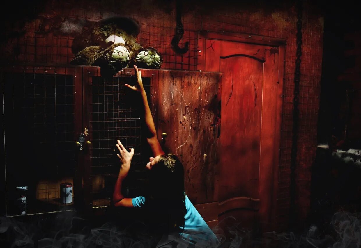 Iquest квесты в томске. Quest томск. Хоррор-квест ночные кошмары, томск. Квест кошмар калуга. Заброшенный цирк квест томск.