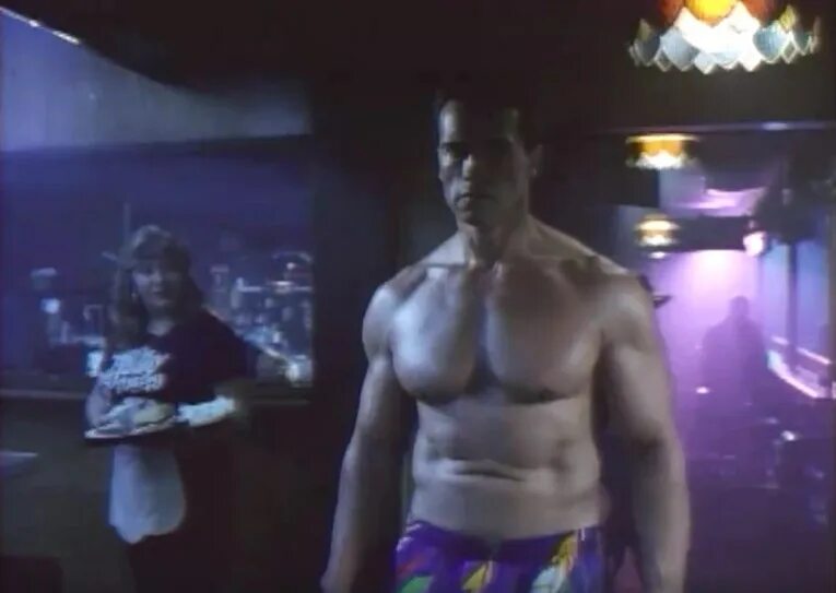 Арнольд шварценеггер терминатор 1. Франко коломбо терминатор. Сколько было шварценеггеру в терминаторе 2. Арнольд шварценеггер терминатор. Терминатор 1984 инфильтратор.