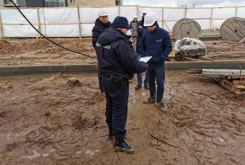 В Минске на стройке упал рабочий. Происшествия Минский район.