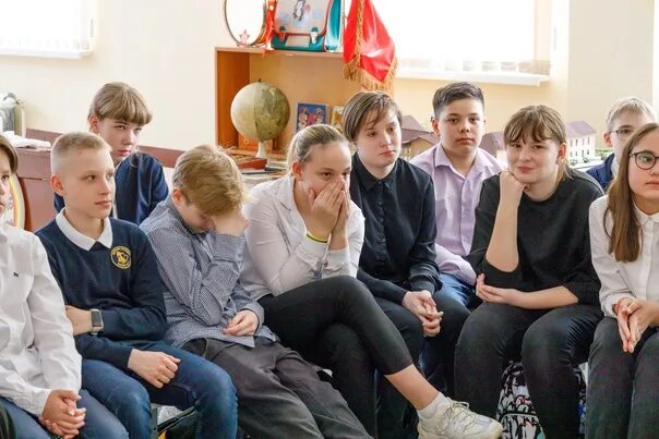С каким выбором столкнулись шестиклассники. Школа 1 верхняя пышма. С каким выбором столкнулись шестиклассники. Сам виноват шестиклассники отбить почку школьнику. Сообщение на тему любимые занятия шестиклассников.