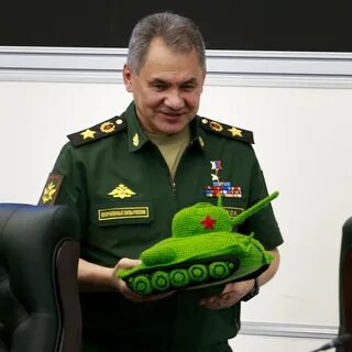 Картонный шойгу