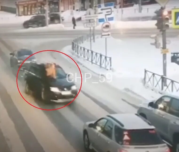 Чп дтп пермь сегодня. В перми сбили пешехода 4 марта. в перми сбили пешехода сегодня. страшные инциденты в перми.