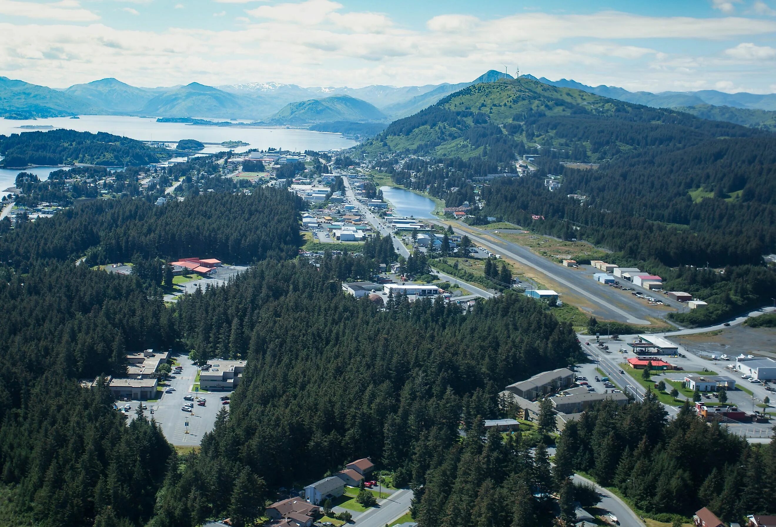 Аляска сегодня. Kodiak Alaska. Кадьяк (город). Аляска сейчас летом.