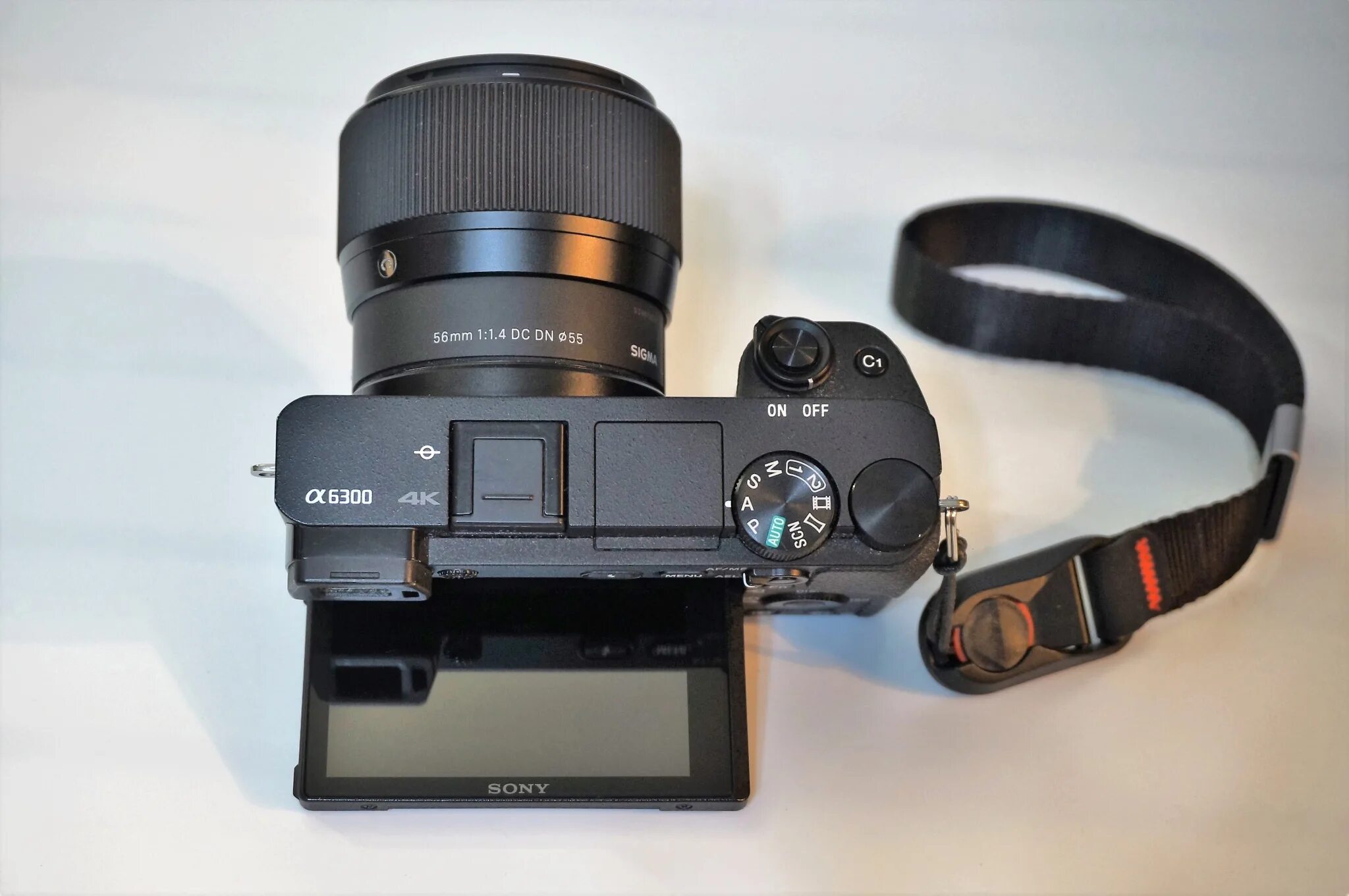 Sigma 56mm f/1. 4. Sigma 56 1. 4 sony. 4 dc dn contemporary sony e.