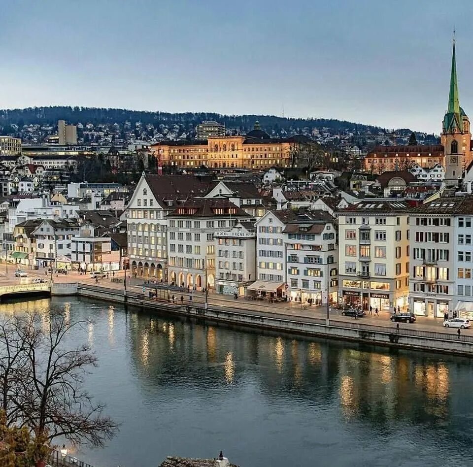 Берн цюрих женева. Цюрих численность. Цюрих швейцария. Цюрих центр города. Цюрих швейцария достопримечательности.