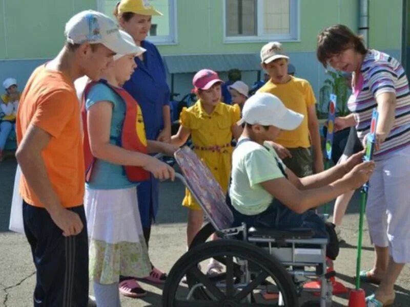 Дом инвалидов в хакасии. Инвалиды хакасии. Адаптивный туризм. Инвалиды с нарушением опорно-двигательного аппарата. Инвалидный детский дом.