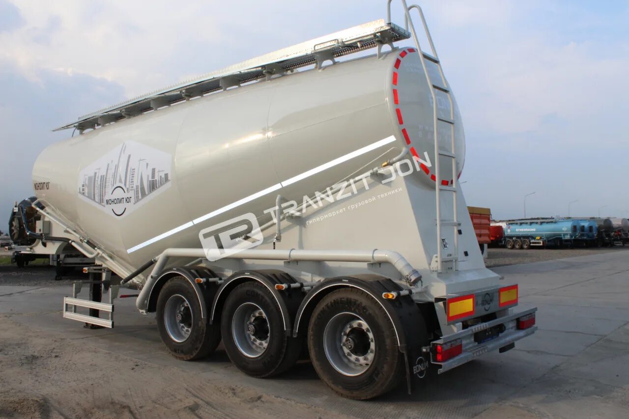 28 куб м. 28 куб м. Полуприцеп цистерна бонум. 28 куб м. Бензовоз 28 м3.