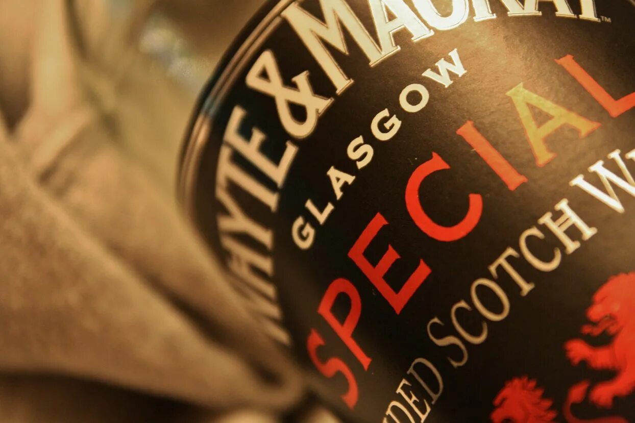 Уайт энд маккей. Виски вайт маккей. whyte mackay special. виски royal doulton o whyte &amp; mackay.