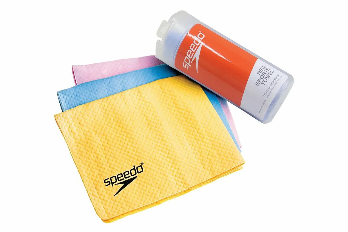 Смочил полотенце. Спортивное полотенце Sport Towel 3 Mad Wave. Полотенце абсорбирующее speedo Sports TWL. Мокрое полотенце. Полотенце speedo Sports Towel.