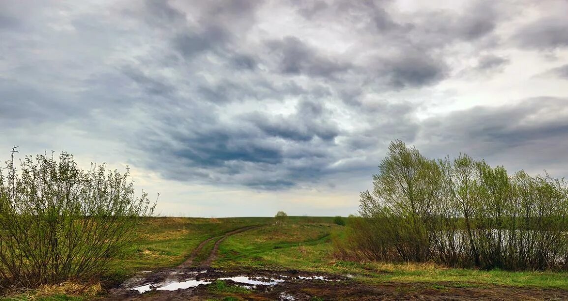 Пасмурный май. Пасмурно в мае. Пасмурные майские пейзажи Скандинавии. Май фото пасмурно. Погода конец апреля начало мая 2024