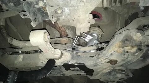 Замена рулевой рейки солярис