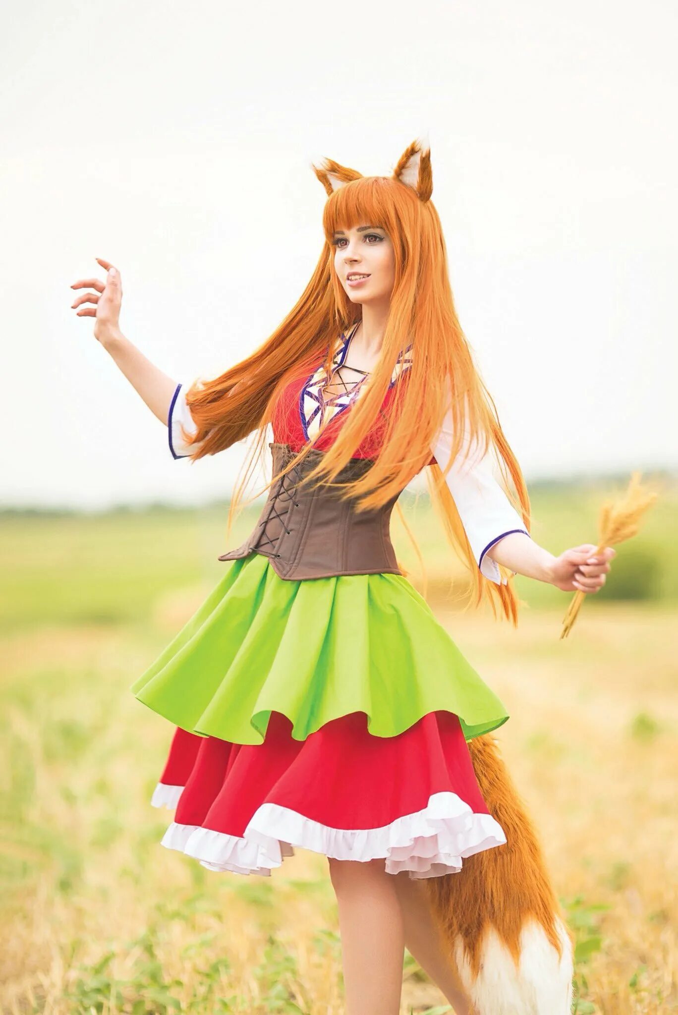 Девушка в костюме лисы. Лисса косплей. Взрослый костюм лисы. Костюм лисы взрослый женский. Костюм лисички.
