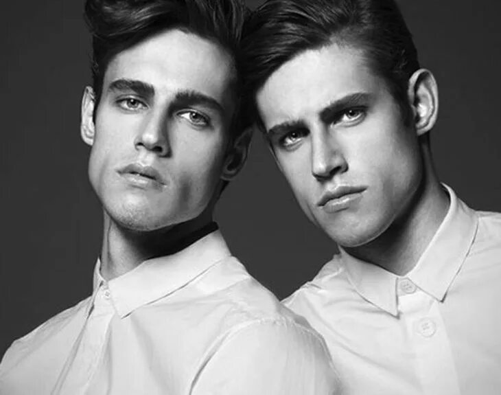 Близнецы парни. Jordan and zac stenmark. Парни близняшки. Campbell twins. Красивые близнецы мальчики.