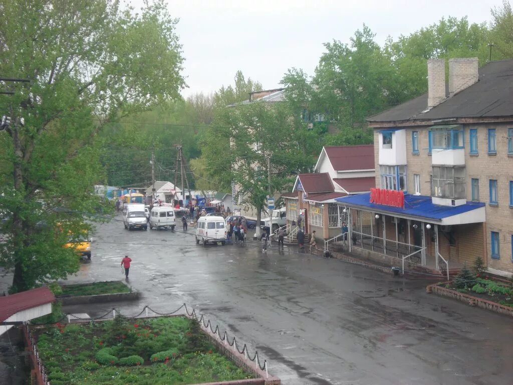 Поселок черниговский. Ровеньки Луганская область. Город Ровеньки ЛНР. Поселок Ровеньки Луганская область. Шахта 81 Ровеньки.