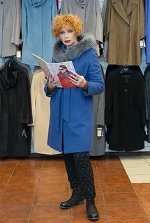 Пальто метро кофе