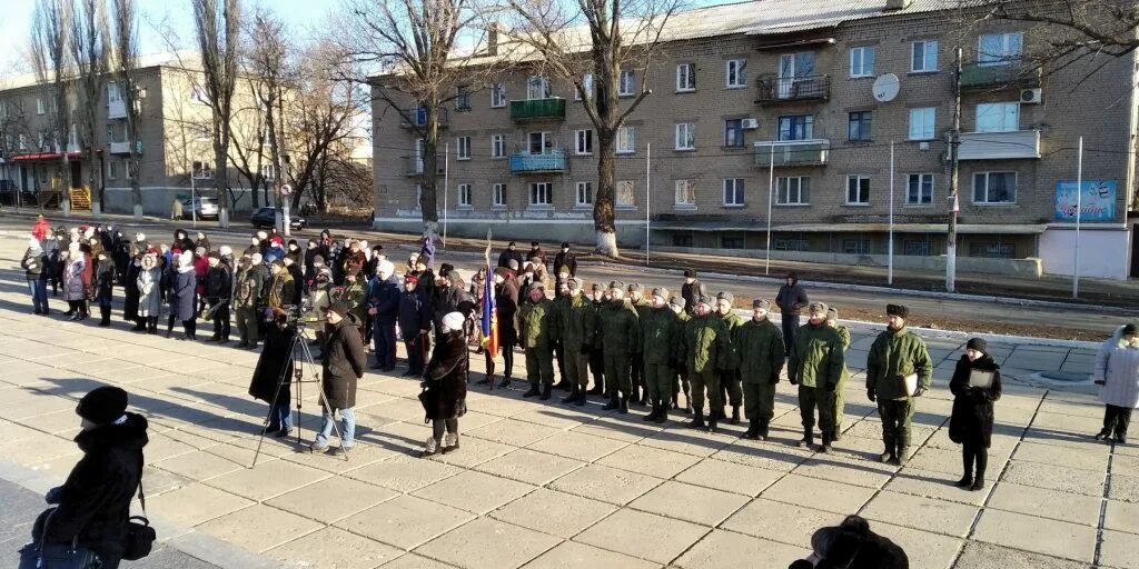 Синоптик ровеньки луганская область на 10. 17февралядню освобождения города Ровеньки от фашистских захватчиков.. День освобождения города Ровеньки от фашистских захватчиков. Мемориальный комплекс Слава город Ровеньки. 17 Февраля день освобождения г. Ровеньки.