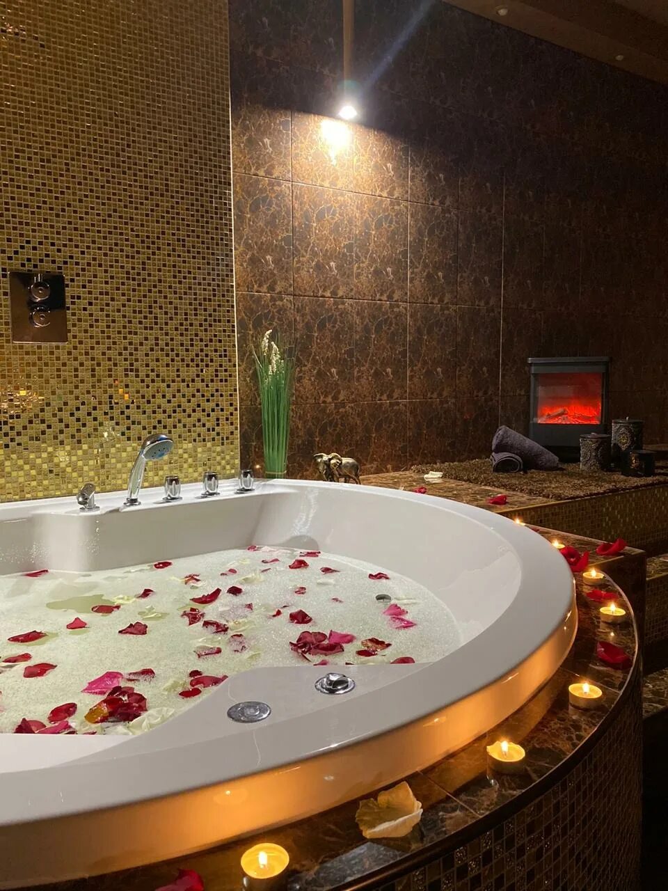 Роял спа сайт. Этно спа Савушкина. Wise Royal Spa, Санкт-Петербург. Этно спа Челябинск. Спа салон Wise Royal Spa.