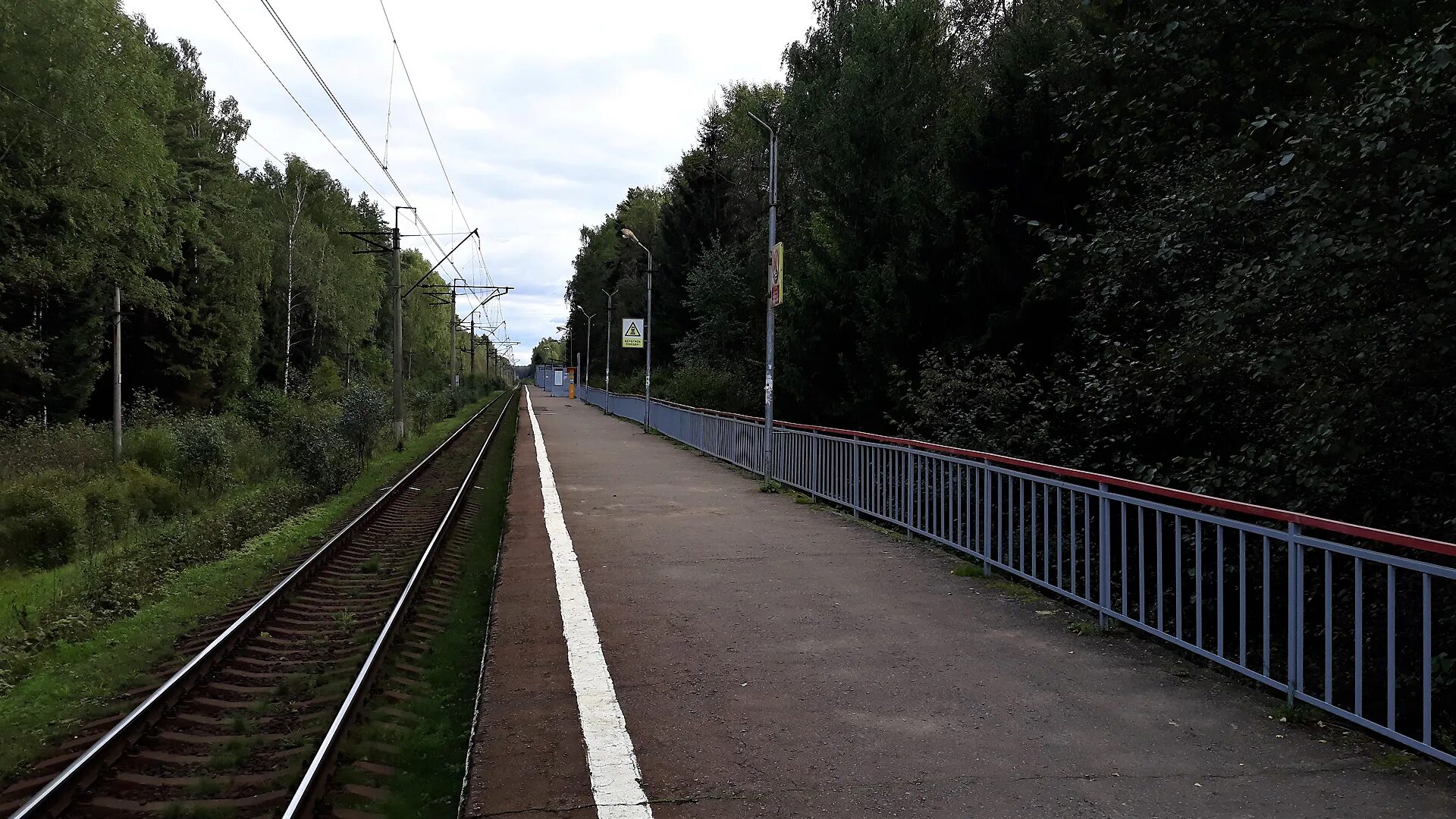 Платформа 124 км. 124 километр. 124 километр. Малоярославец медынь рославль. Платформа 124 км.