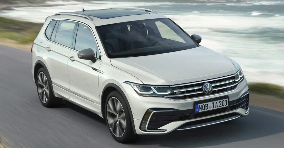 Volkswagen 2022 года. Фольксваген Тигуан 2022. Volkswagen Tiguan 2022 r line. Новый Фольксваген Тигуан 2022. Volkswagen Тигуан 2022.