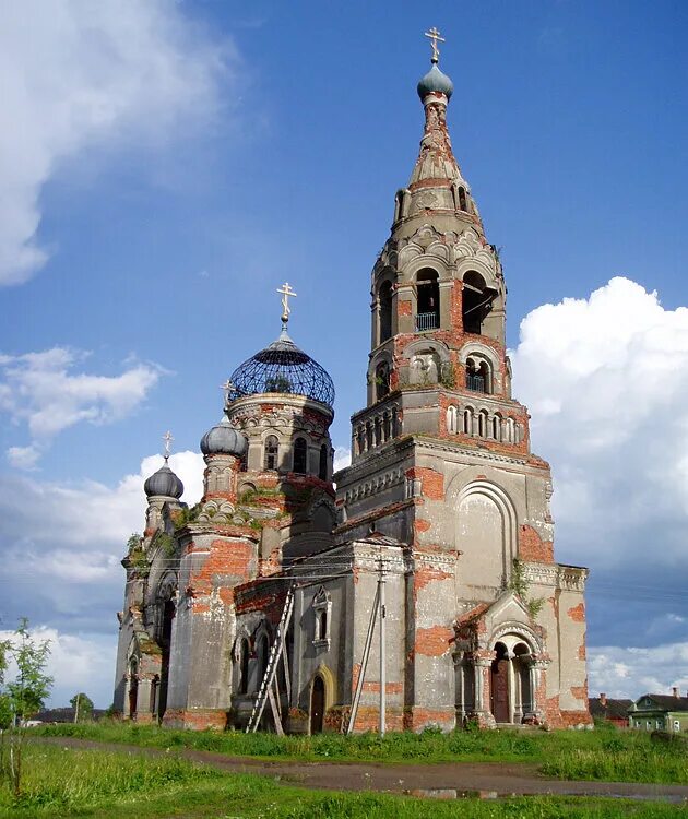 Церковь Воздвижения Креста, православный храм, Театральная площадь, 4, Шуя, Росс
