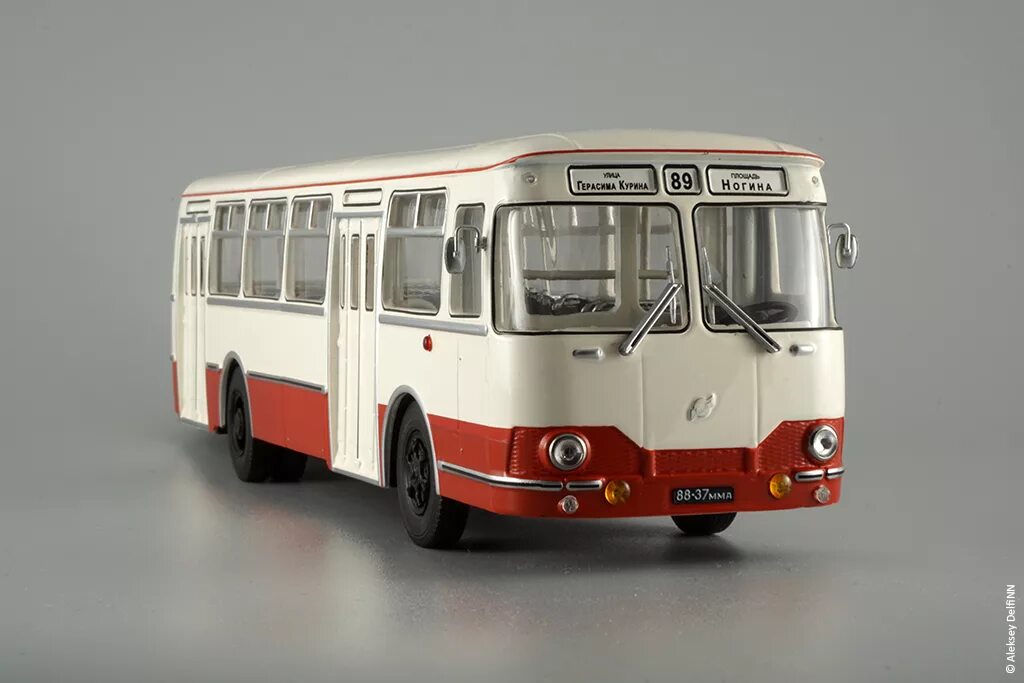 Модель автобуса лиаз. ЛИАЗ 677 CLASSICBUS. ЛИАЗ 677 ранний. Модель ЛИАЗ 677м. ЛИАЗ-677 автобус модель CLASSICBUS.