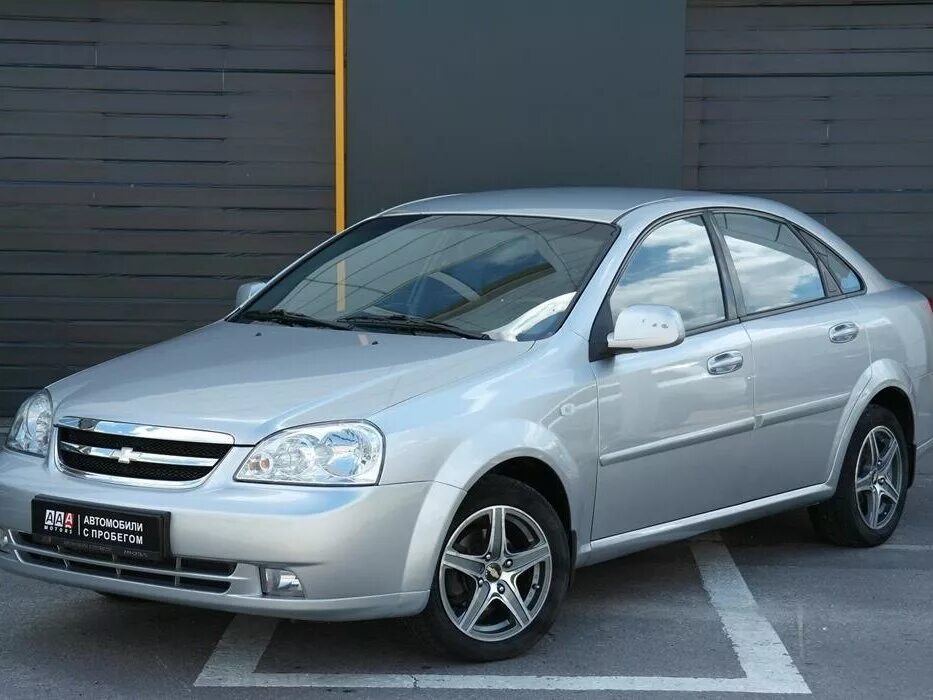 Купить лачетти 2012. Chevrolet Lacetti 2012 седан. Chevrolet Lacetti седан 1.6. Chevrolet Lacetti 2004-2012. Лачетти седан 1.6 2012 год.