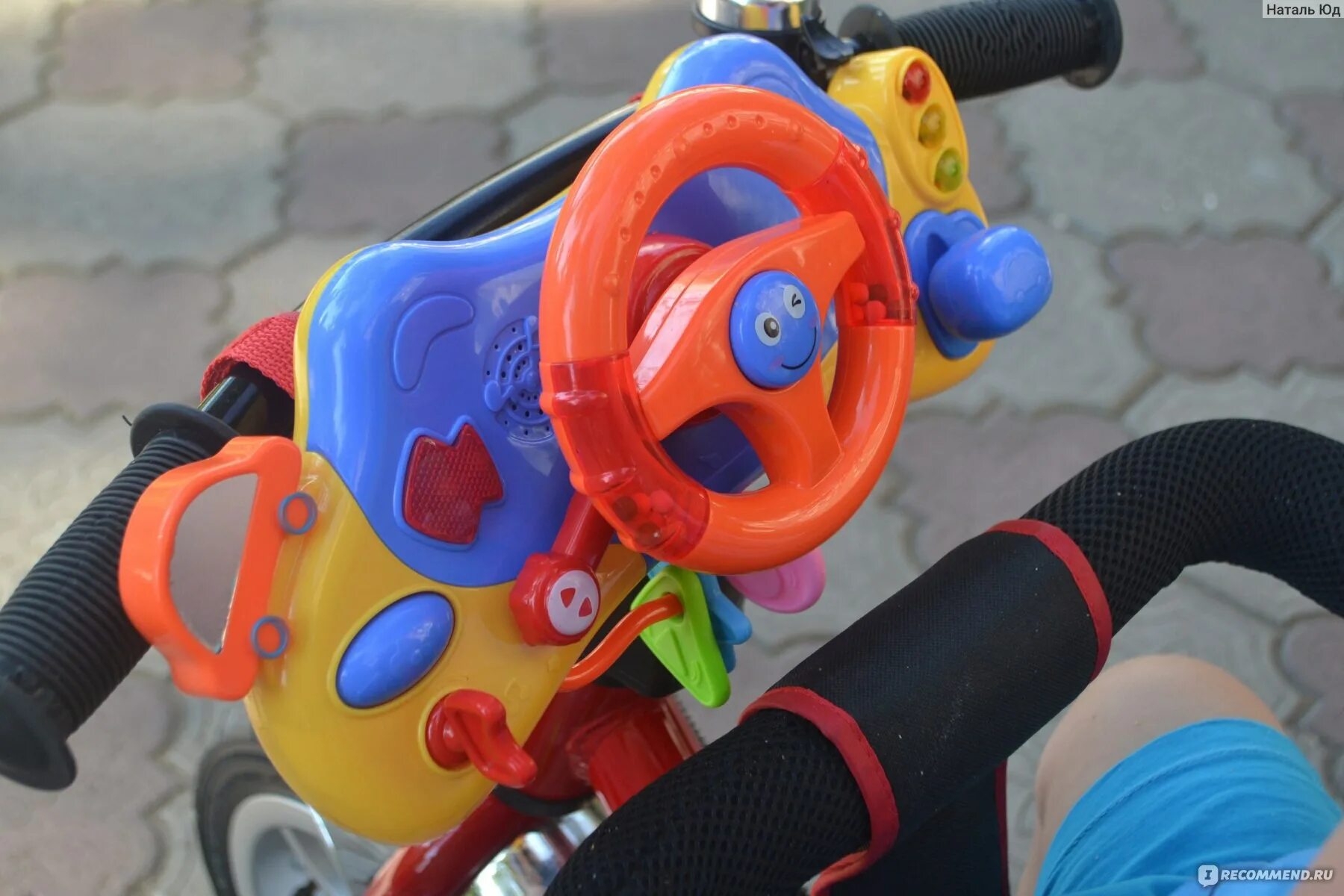Игрушки на руль детского велосипеда. Руль для детского велосипеда. Музыкальный руль на велосипед. Музыкальная игрушка на руль детского велосипеда.