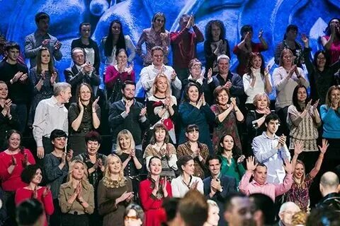 Зритель на передачу в москве. Массовка тв шоу. Зрители в студии. Зритель на передачу в москве. Зритель на передачу в москве.