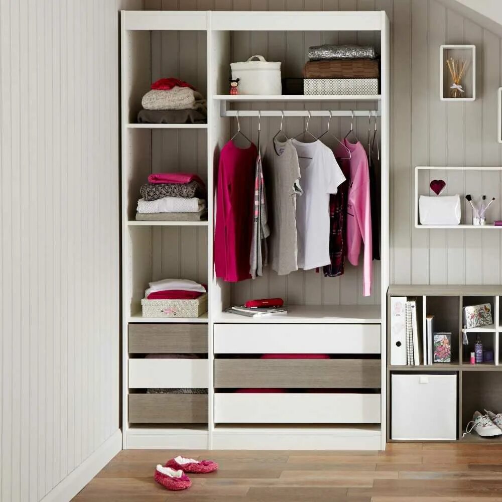 Шкаф Wardrobe 1200. Вместительный шкаф для маленькой комнаты. Шкафы небольшие под вещи. Вместительный шкаф для одежды для большой семьи.