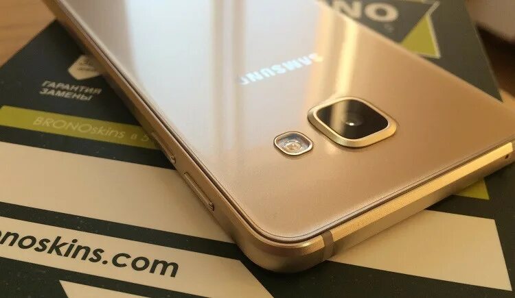 Galaxy a3 2016. Самсунг а3 2016. samsung a3 2016 gold. samsung a7 2016 gold. samsung galaxy a3 2016 золотой.