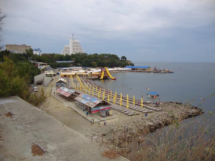Отель Малая Бухта (Malaya Buhta) Санаторий (Анапа: Центр города) - бронирование 
