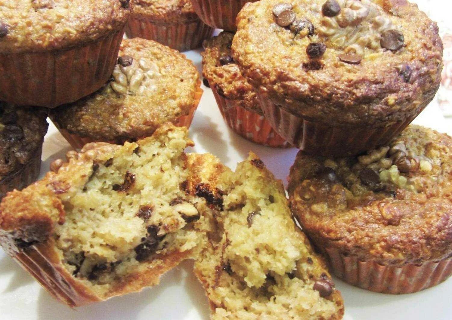 Кекс из двух ингредиентов. Кекс без муки. Рецепт кексов без муки. Маффины без масла. Творожные маффины.